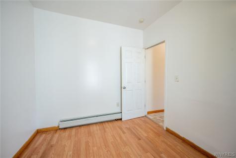 894 Tonawanda Street Buffalo NY 14207