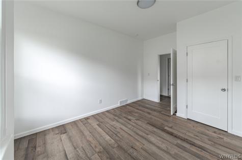 23 Oxford Avenue Buffalo NY 14209