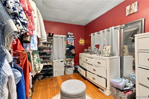 32 Irving Place Buffalo NY 14201