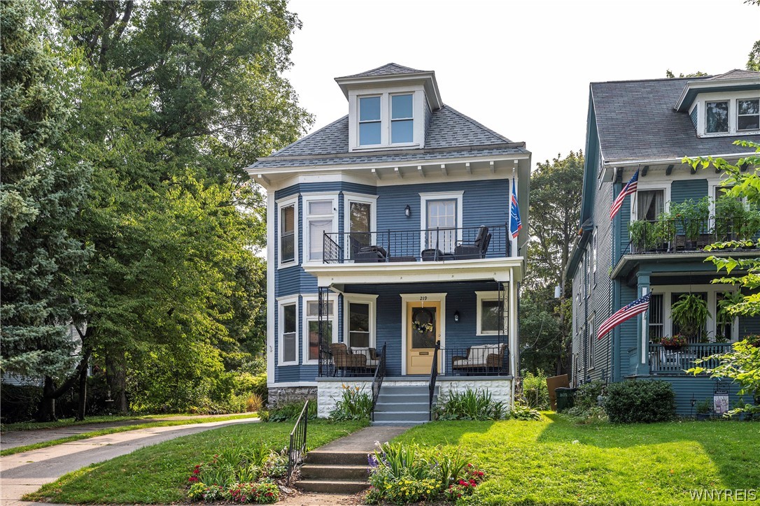 219 Woodward Avenue Buffalo NY 14214