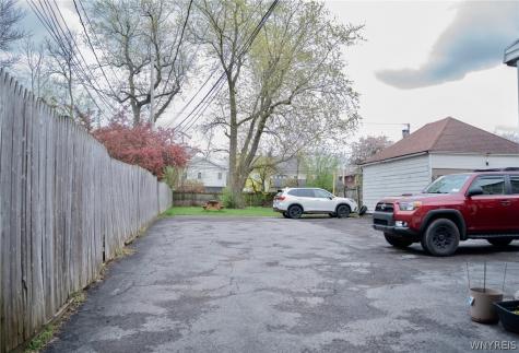 442 Huntington Avenue Buffalo NY 14214