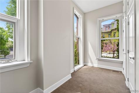 414 Franklin Street Buffalo NY 14202