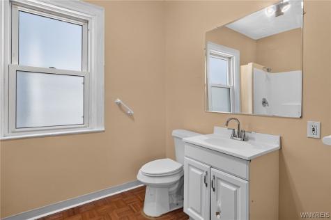 509 Woodlawn Avenue Buffalo NY 14208
