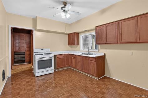 509 Woodlawn Avenue Buffalo NY 14208