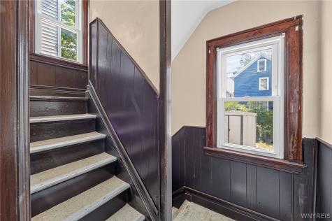 509 Woodlawn Avenue Buffalo NY 14208