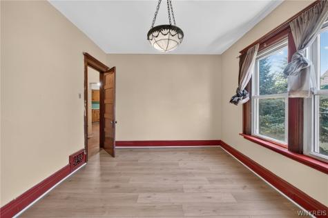509 Woodlawn Avenue Buffalo NY 14208