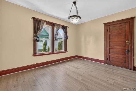 509 Woodlawn Avenue Buffalo NY 14208