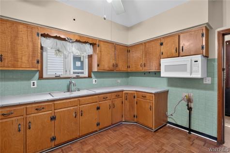 509 Woodlawn Avenue Buffalo NY 14208