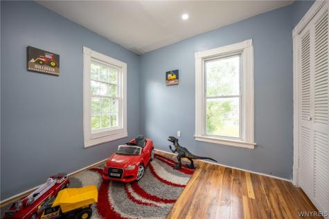 465 Woodlawn Avenue Buffalo NY 14208