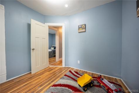 465 Woodlawn Avenue Buffalo NY 14208