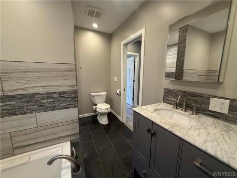 112 Carmel Road Buffalo NY 14214