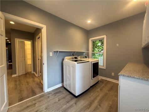 112 Carmel Road Buffalo NY 14214