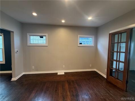 112 Carmel Road Buffalo NY 14214
