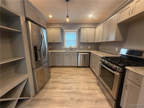 112 Carmel Road Buffalo NY 14214