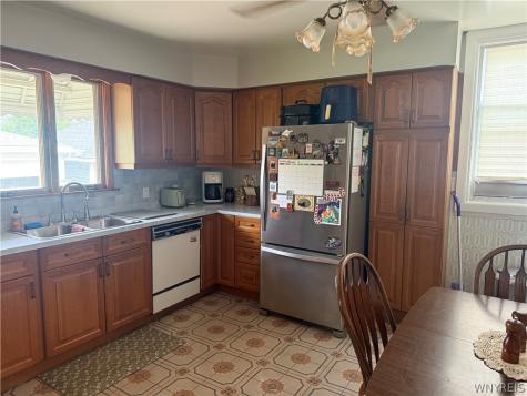 206 N Park Avenue Buffalo NY 14216