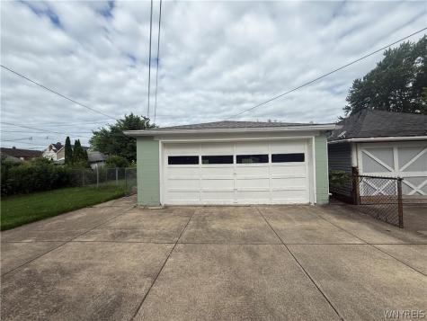 206 N Park Avenue Buffalo NY 14216