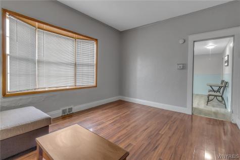72 Sunset Street Buffalo NY 14207
