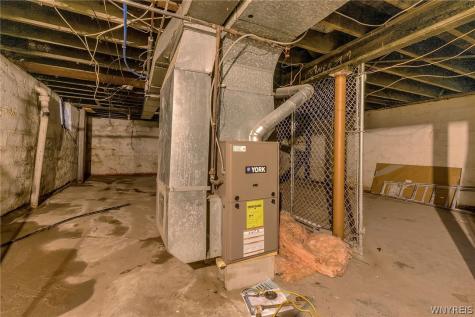 72 Sunset Street Buffalo NY 14207