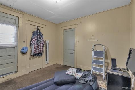 72 Sunset Street Buffalo NY 14207