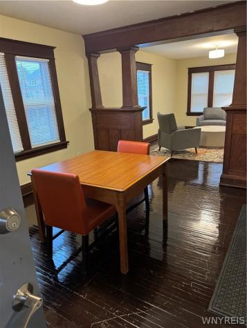 72 Sunset Street Buffalo NY 14207