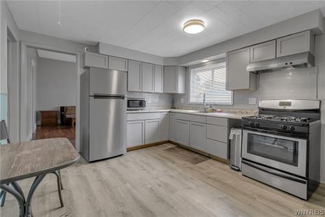 72 Sunset Street Buffalo NY 14207