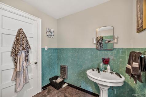 343 Richmond Avenue Buffalo NY 14222