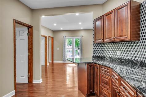 767 West Avenue Buffalo NY 14213