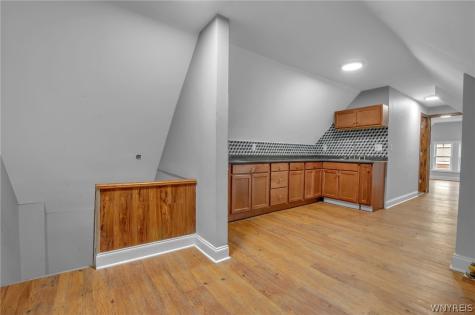 767 West Avenue Buffalo NY 14213