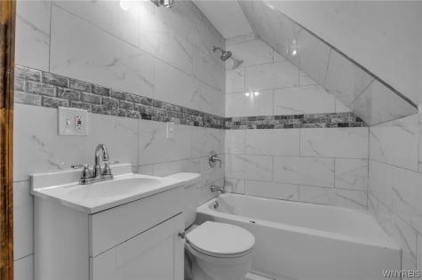 767 West Avenue Buffalo NY 14213