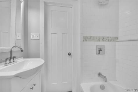 129 Farmer Street Buffalo NY 14207