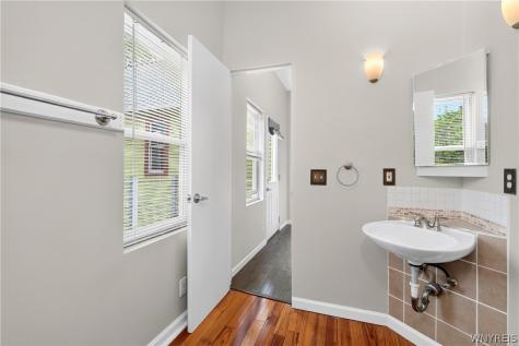 23 Wadsworth Street Buffalo NY 14201
