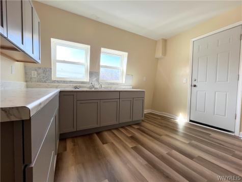 86 Hawley Street Buffalo NY 14213