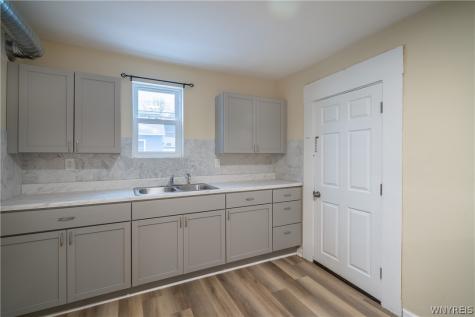 86 Hawley Street Buffalo NY 14213