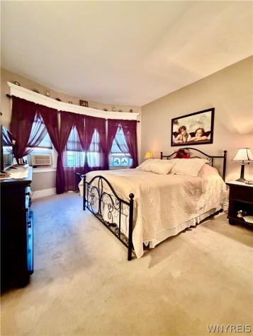 707 Columbus Parkway Buffalo NY 14213