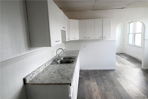 1812 Clinton Street Buffalo NY 14206