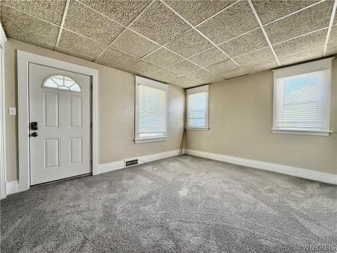 206 Saranac Avenue Buffalo NY 14216