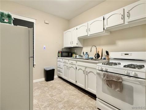 206 Saranac Avenue Buffalo NY 14216