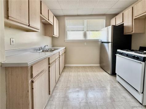206 Saranac Avenue Buffalo NY 14216