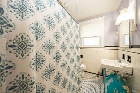 81 Hughes Avenue Buffalo NY 14208