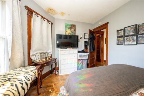 81 Hughes Avenue Buffalo NY 14208