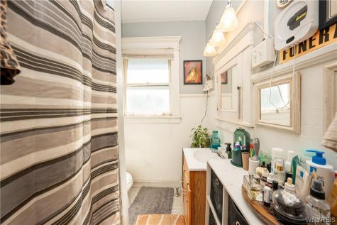 81 Hughes Avenue Buffalo NY 14208