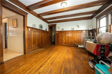 81 Hughes Avenue Buffalo NY 14208