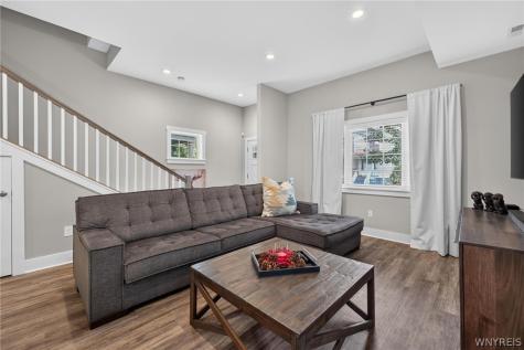 32 Horton Place Buffalo NY 14209