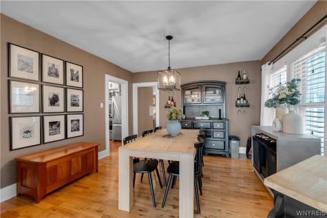 285 Hartwell Road Buffalo NY 14216