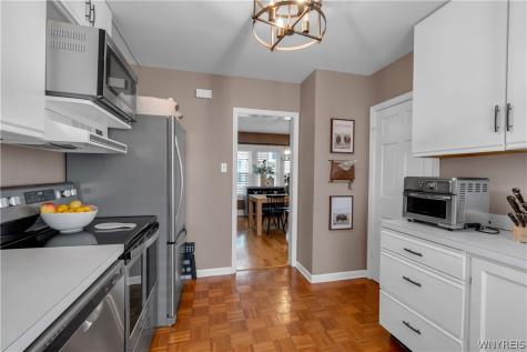 285 Hartwell Road Buffalo NY 14216