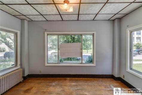 39 Hughes Avenue Buffalo NY 14208