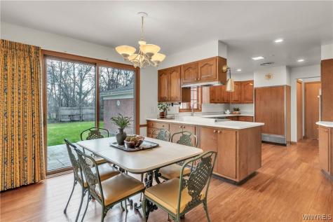137 Nottingham Buffalo NY 14216