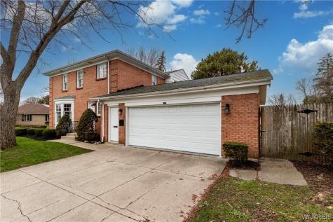 137 Nottingham Buffalo NY 14216