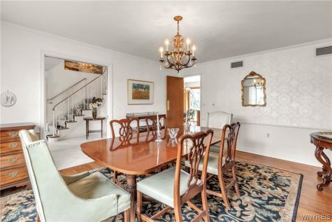 137 Nottingham Buffalo NY 14216