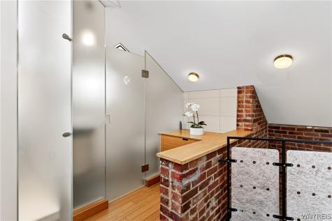 384 Summer Street Buffalo NY 14213